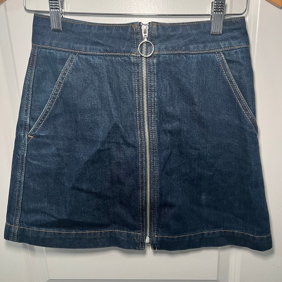 Women's Topshop  Moto Dark Wash Front Zip Denim Mini Skirt Size S - Picture 1 of 7